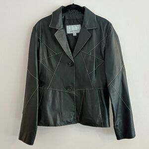 Wilsons Leather Maxima Black Leather Jacket – Late 1990s / Y2K